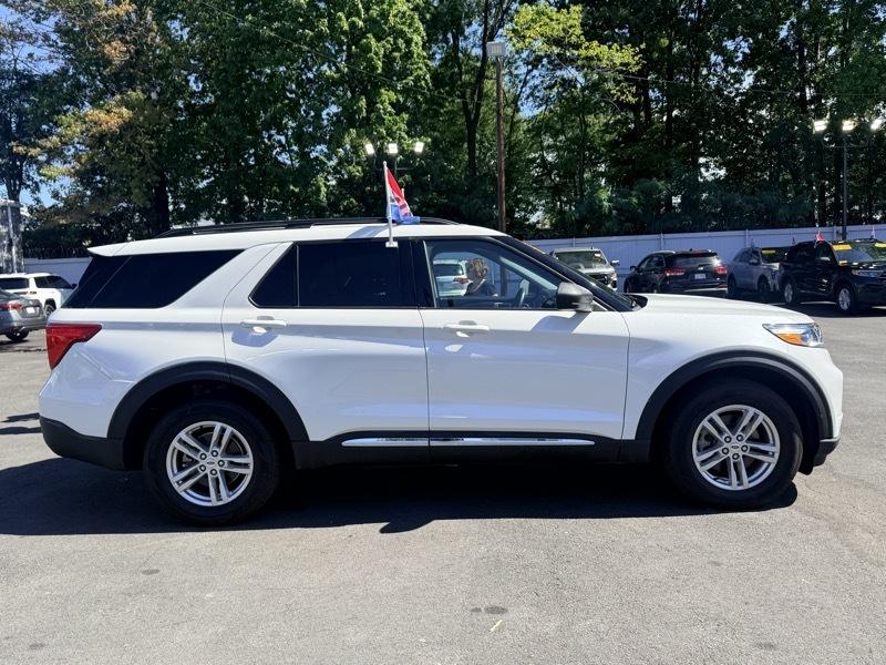 Ford Explorer XLT AWD 2023