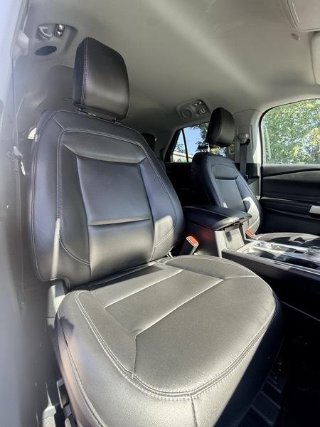 Ford Explorer XLT AWD 2023