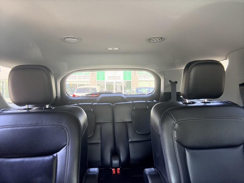 Ford Explorer XLT AWD 2023