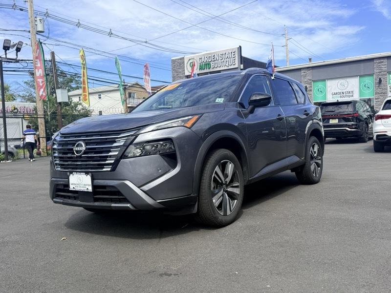 Nissan Rogue SV 2025