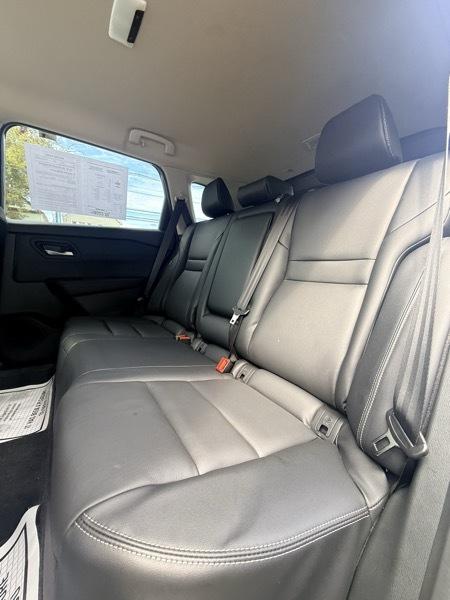 Nissan Rogue SV 2025