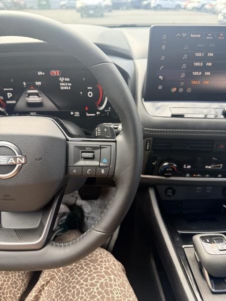Nissan Rogue SV 2025