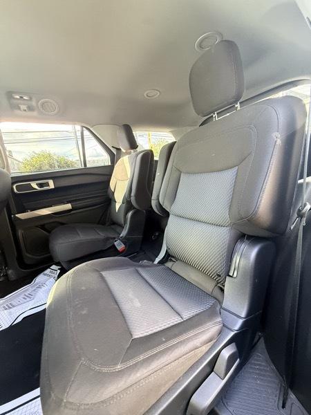 Ford Explorer XLT 2022