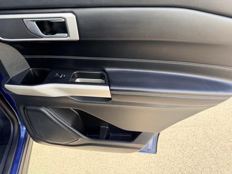 Ford Explorer XLT 2022