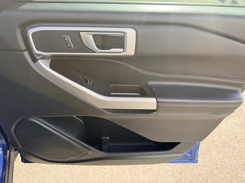 Ford Explorer XLT 2022
