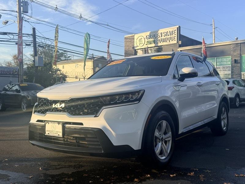 2022 Kia Sorento LX