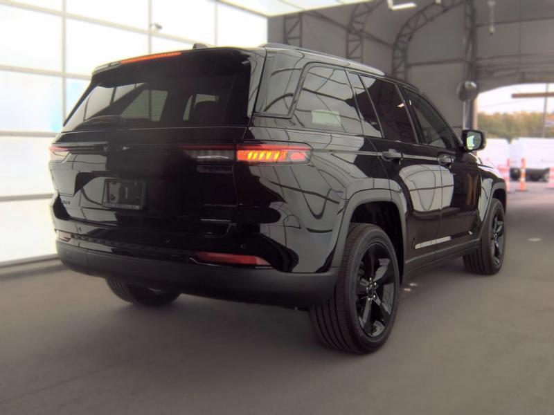 Jeep Grand Cherokee Altitude 4x4 2023