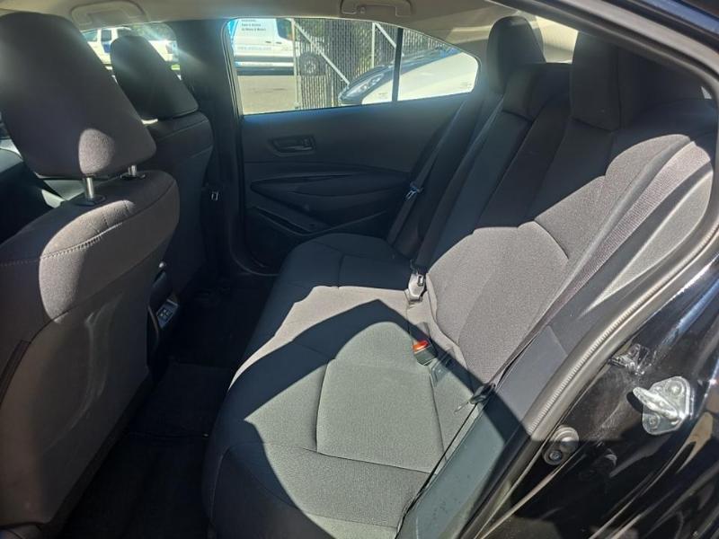 Toyota Corolla LE 2025