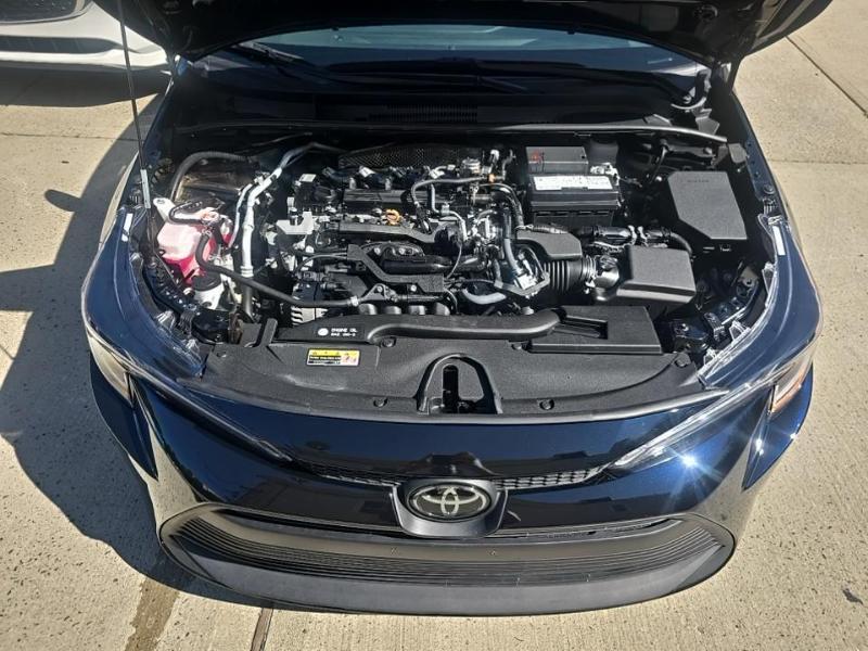 Toyota Corolla LE 2025