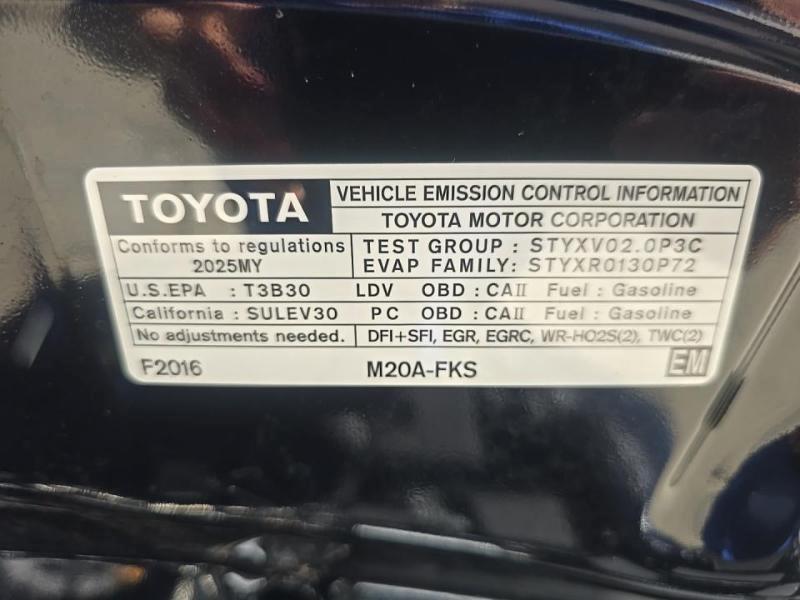 Toyota Corolla LE 2025