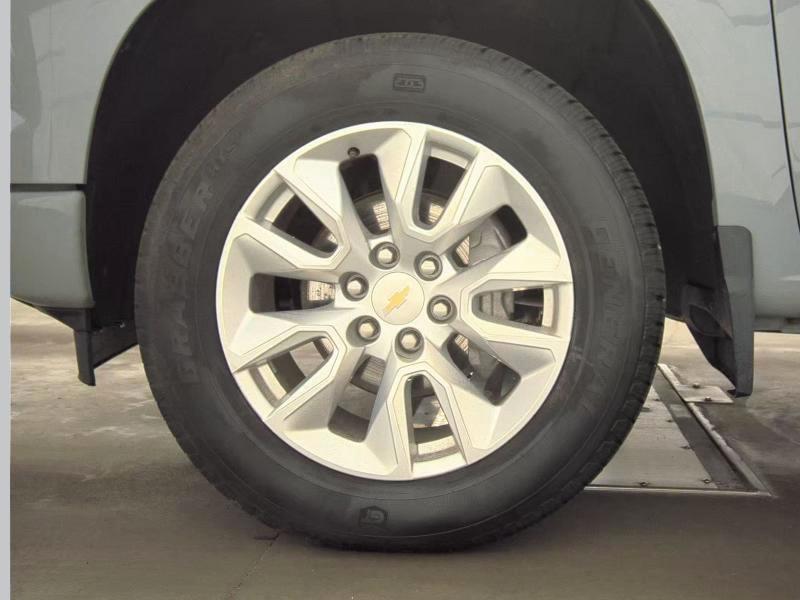 Chevrolet Silverado 1500 Custom Crew Cab 4WD 2025