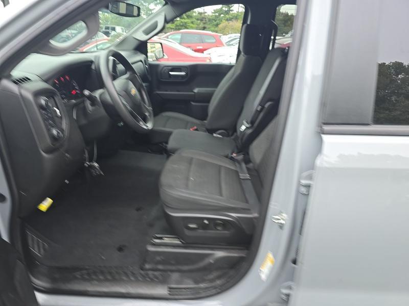 Chevrolet Silverado 1500 Custom Crew Cab 4WD 2025
