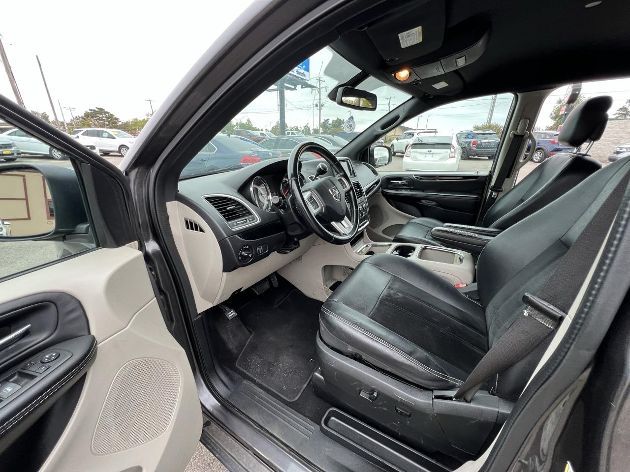 Dodge Grand Caravan SXT 2018