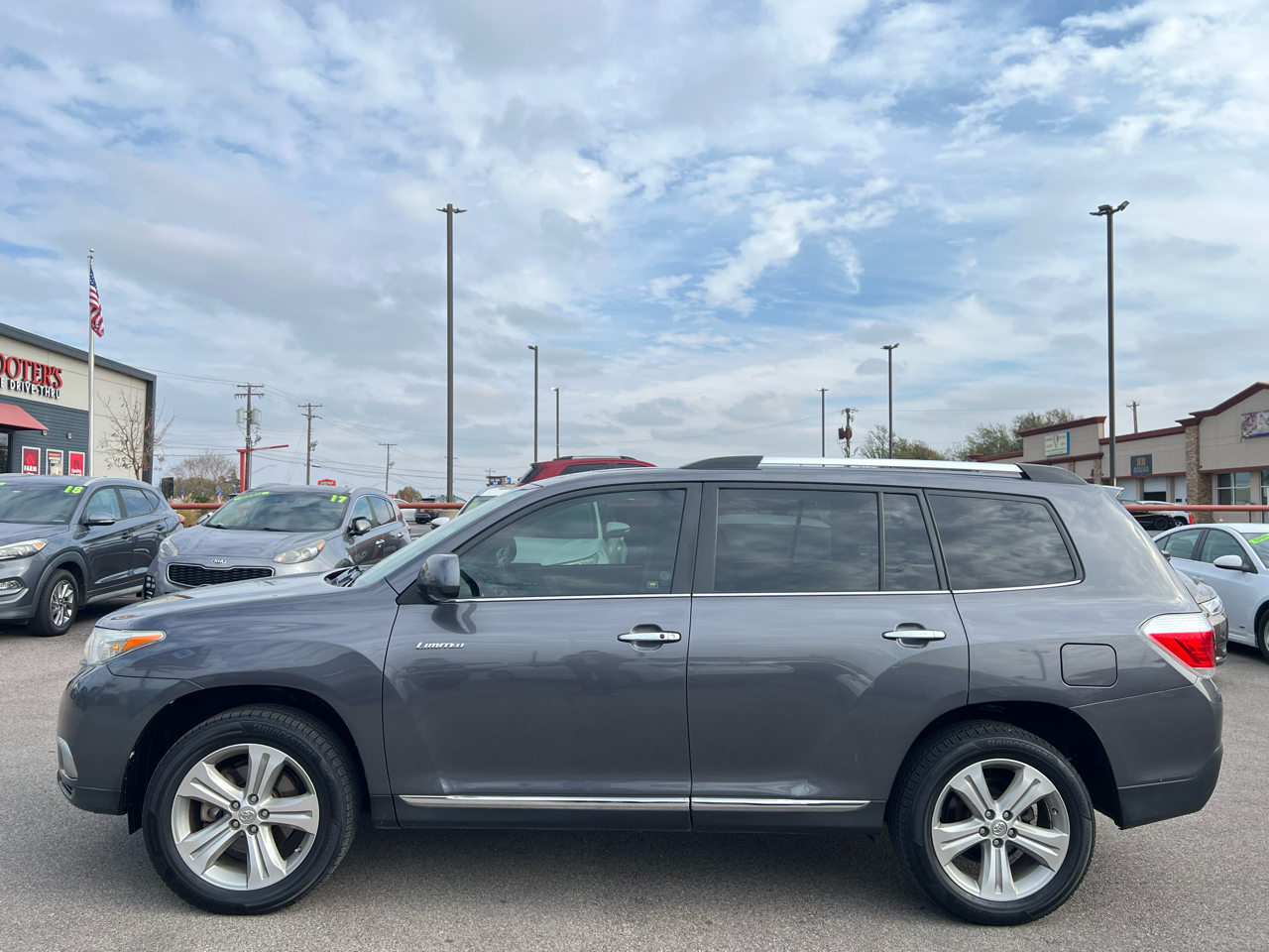 Toyota Highlander Limited 2WD 2012