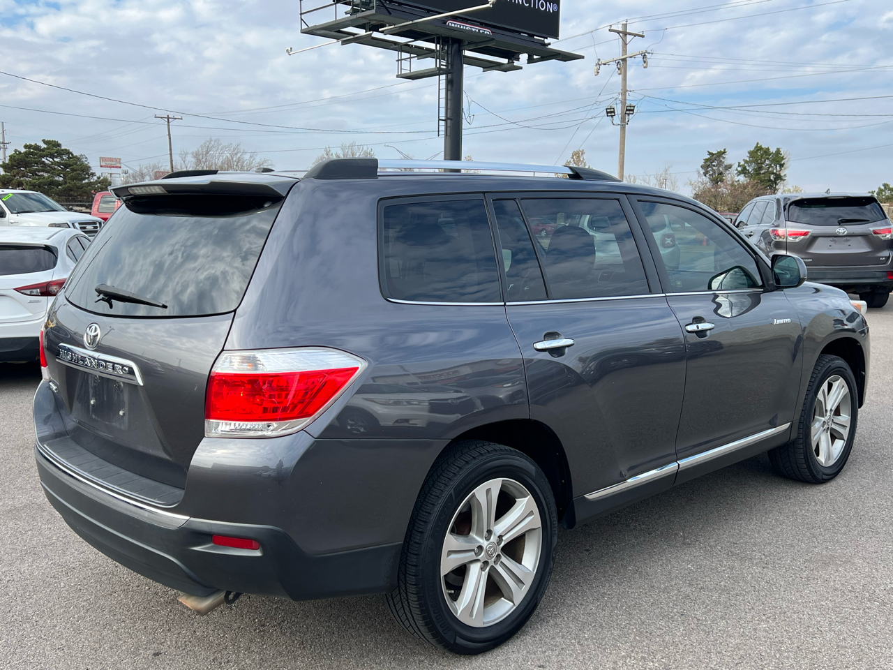 Toyota Highlander Limited 2WD 2012