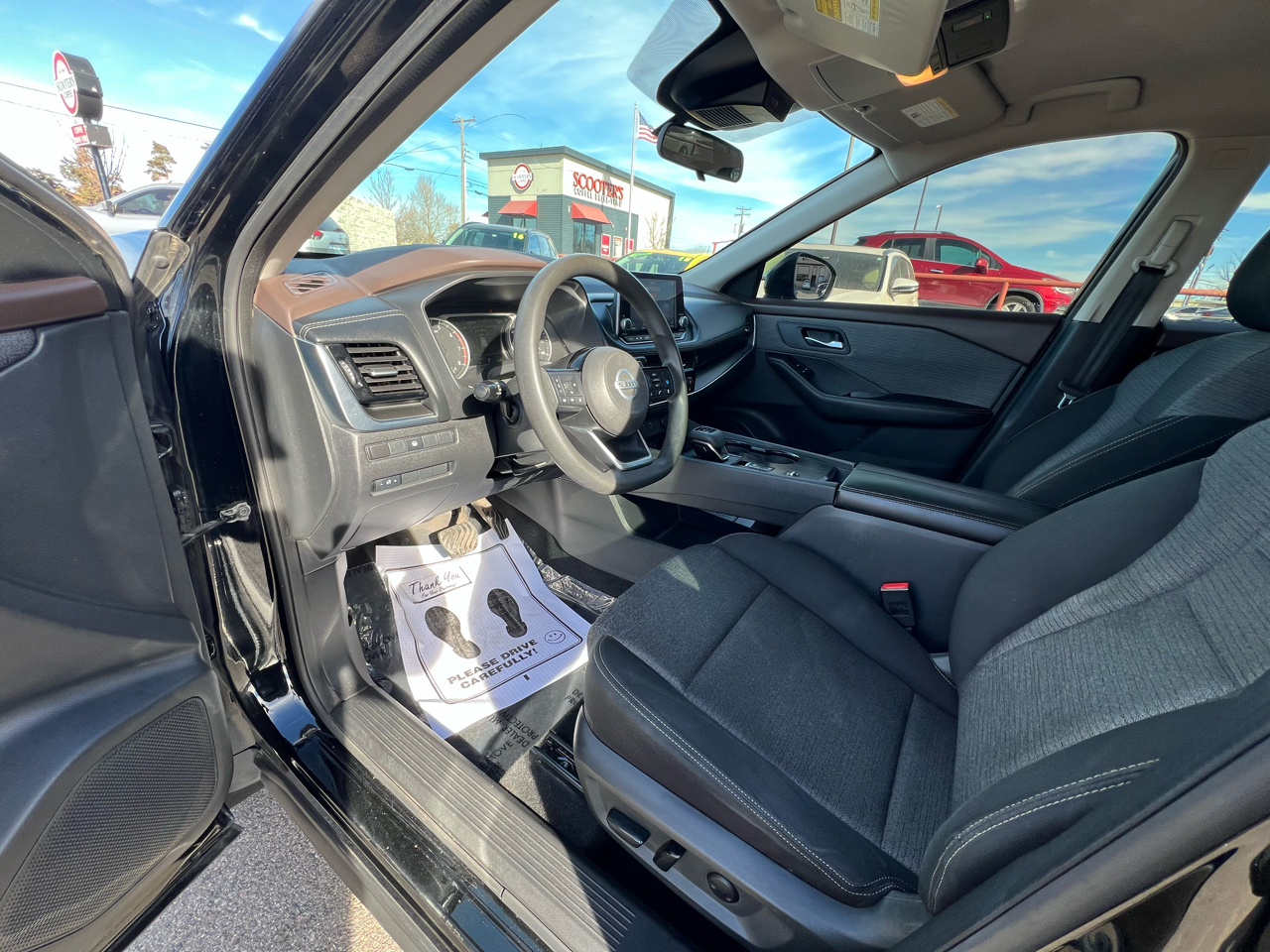 Nissan Rogue SV 2021