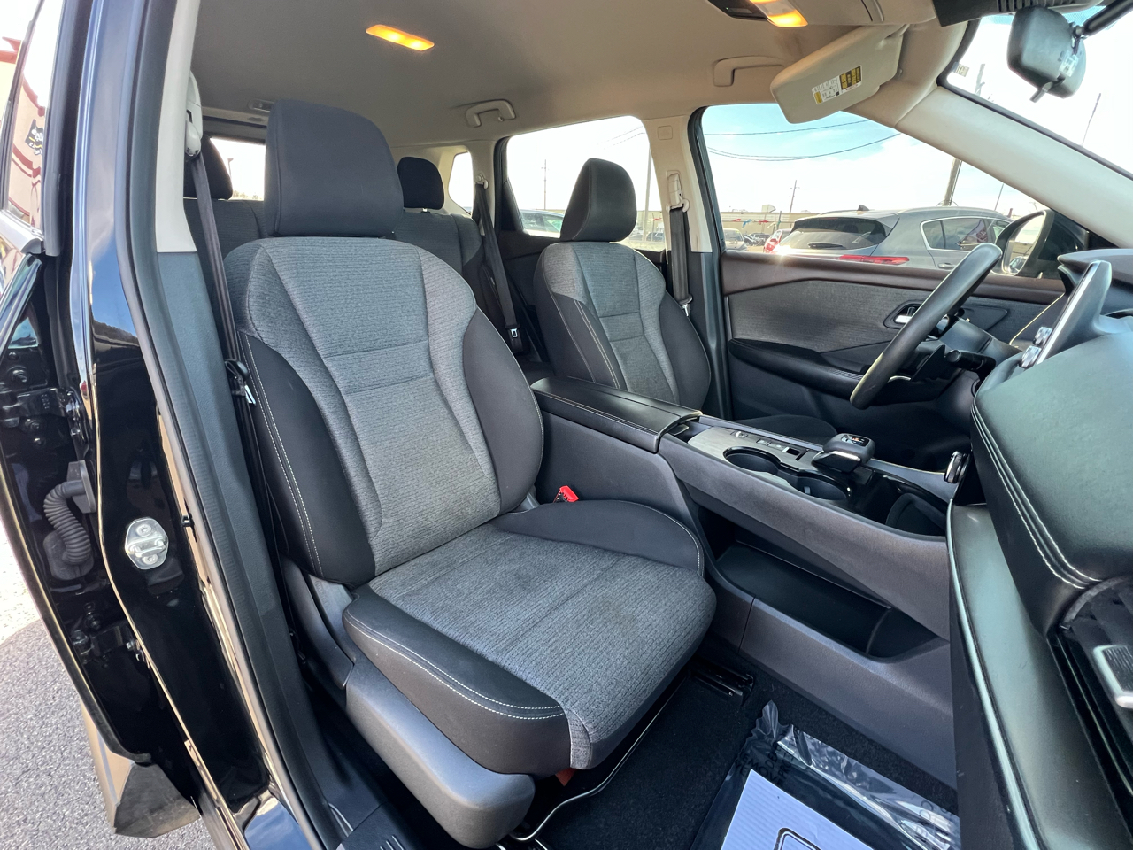 Nissan Rogue SV 2021