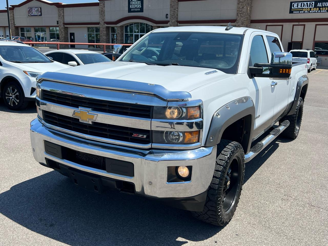 2015 Chevrolet Silverado 2500HD LTZ Crew Cab 4WD