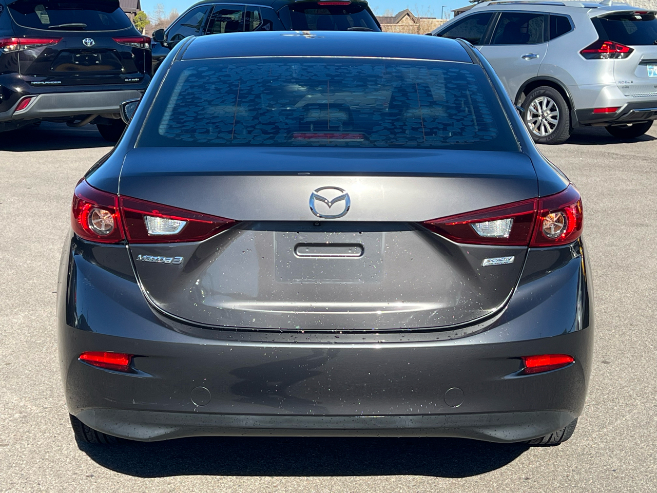 Mazda MAZDA3 i Touring AT 4-Door 2017