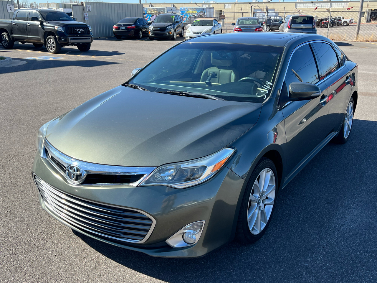 Toyota Avalon XLE 2013