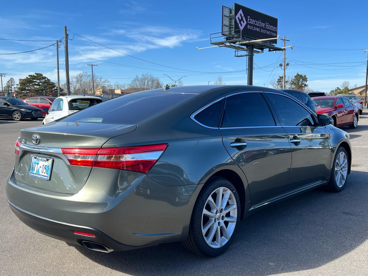 Toyota Avalon XLE 2013