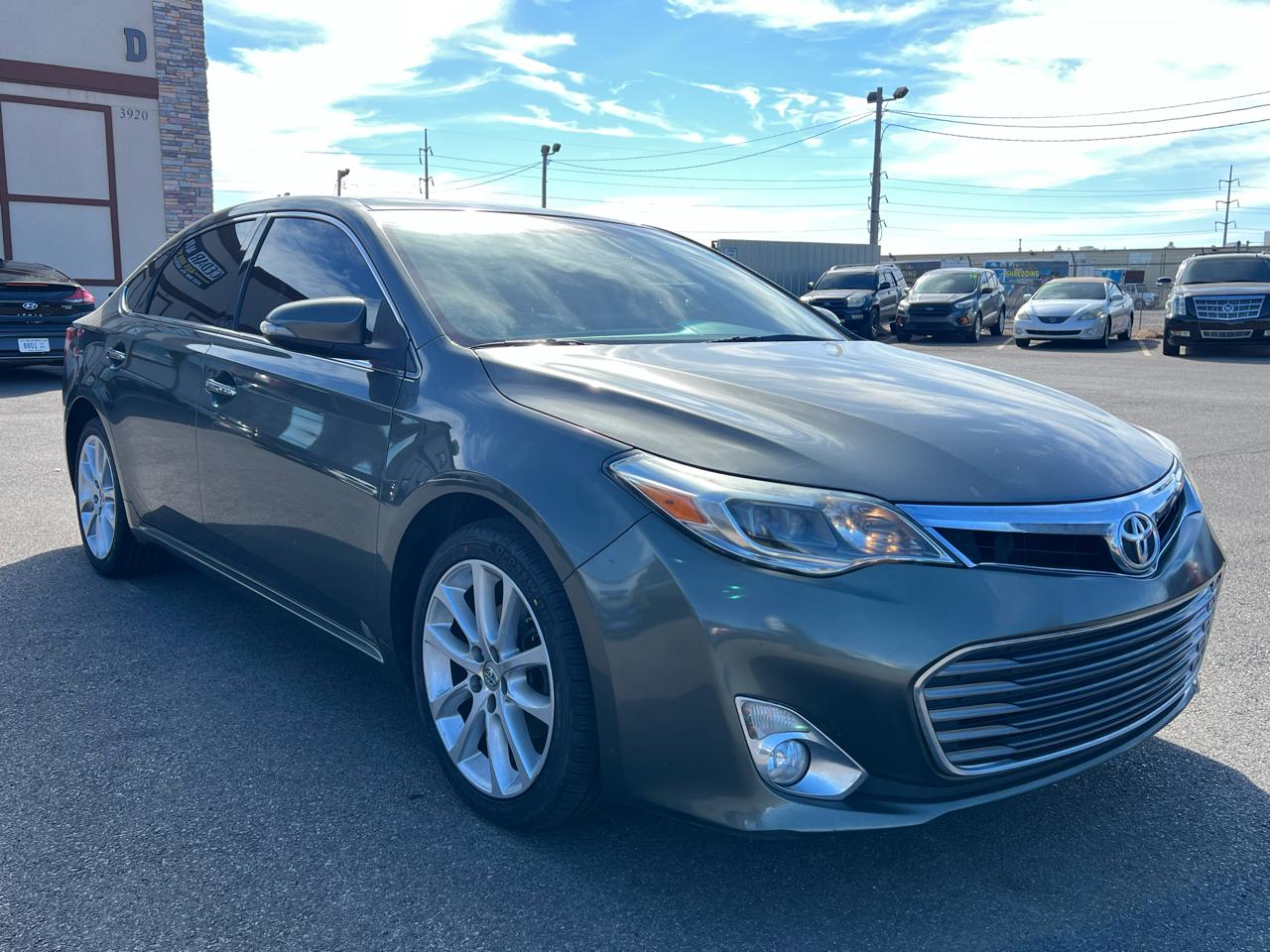 Toyota Avalon XLE 2013