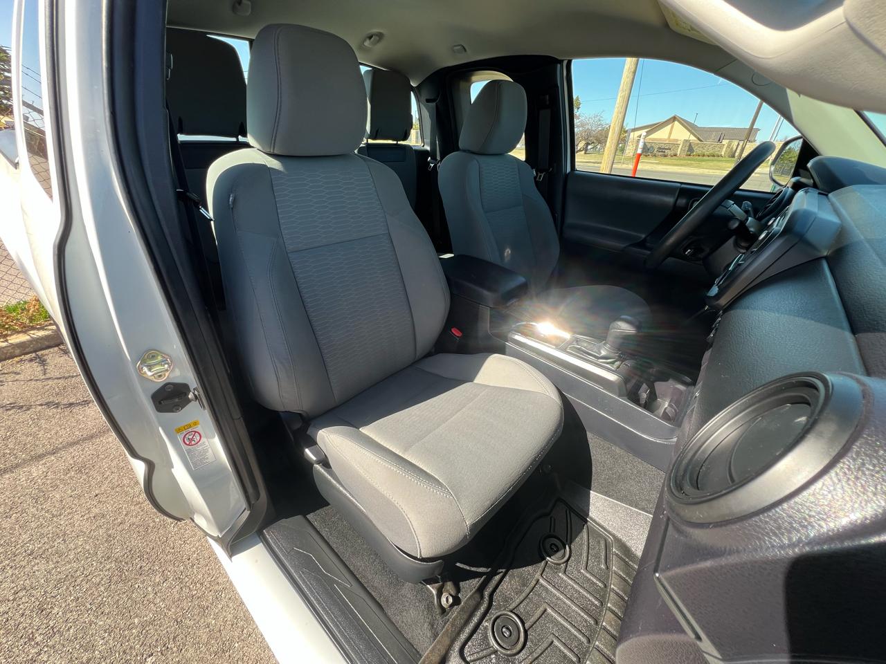 Toyota Tacoma SR5 Access Cab I4 6AT 2WD 2018