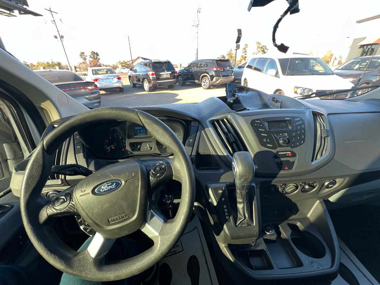 Ford Transit 150 Van Low Roof w/Sliding Pass. 130-in. WB 2019