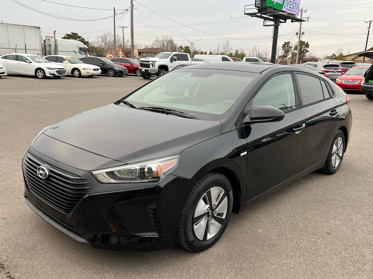 Hyundai Ioniq Hybrid Blue 2017