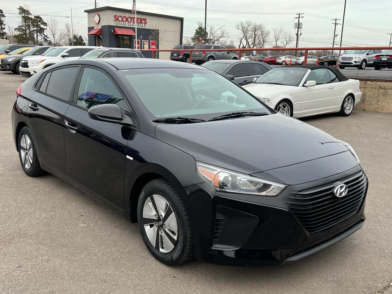 Hyundai Ioniq Hybrid Blue 2017