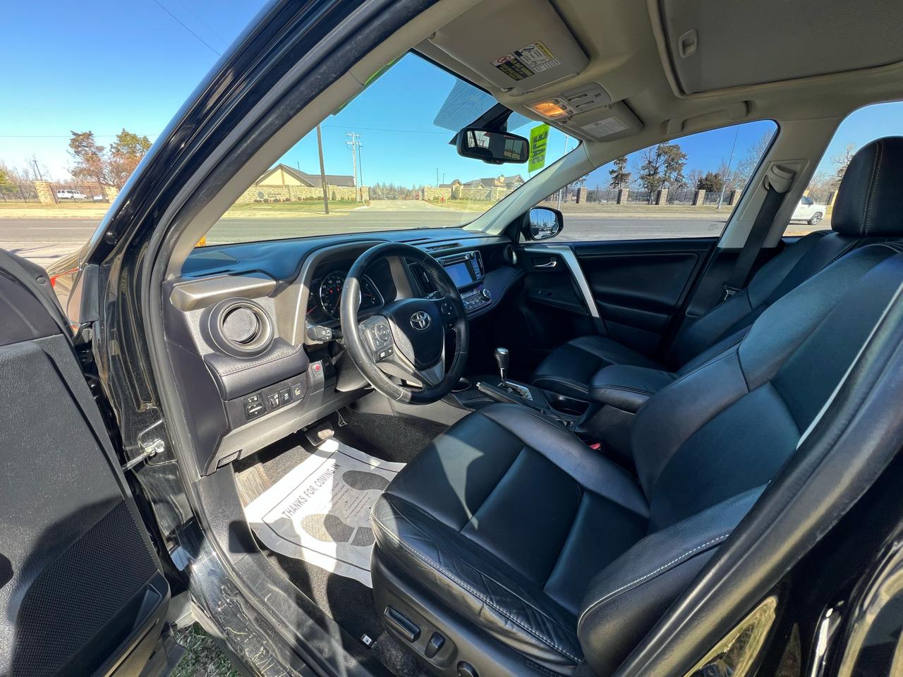 Toyota RAV4 Limited FWD 2014