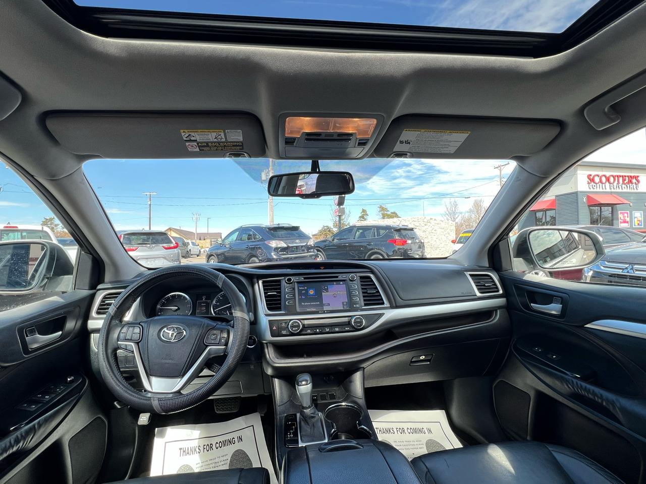 Toyota Highlander XLE FWD V6 2015