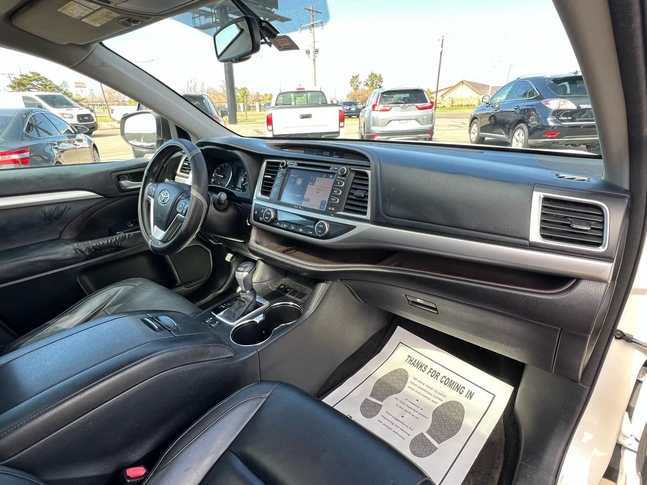 Toyota Highlander XLE FWD V6 2015