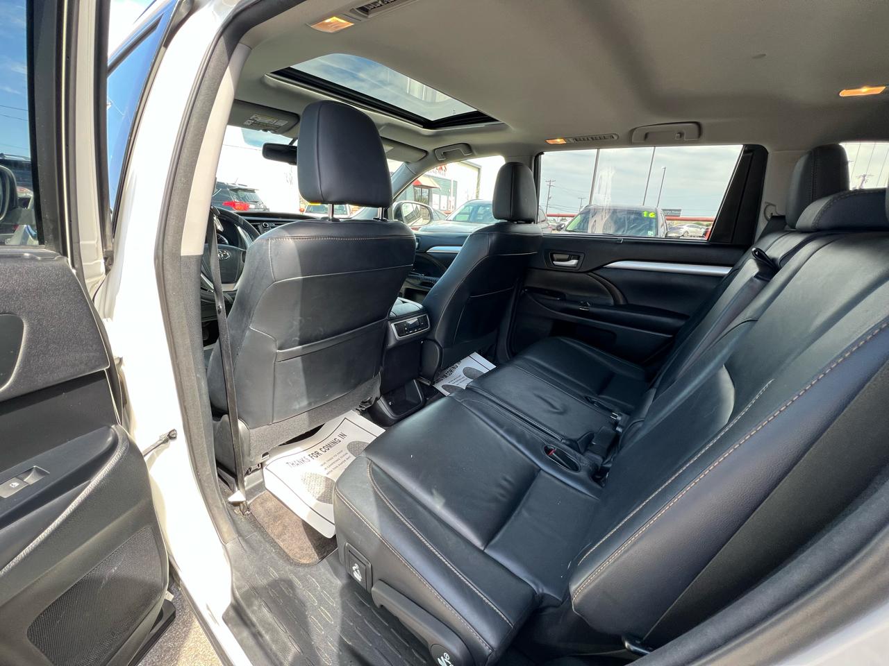 Toyota Highlander XLE FWD V6 2015