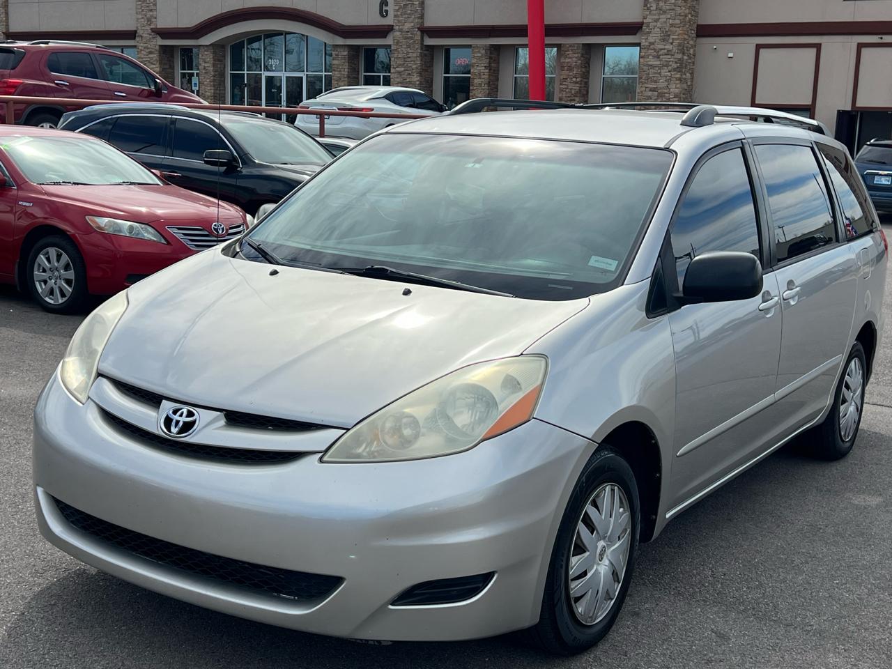 Toyota Sienna CE FWD 8-Passenger 2008