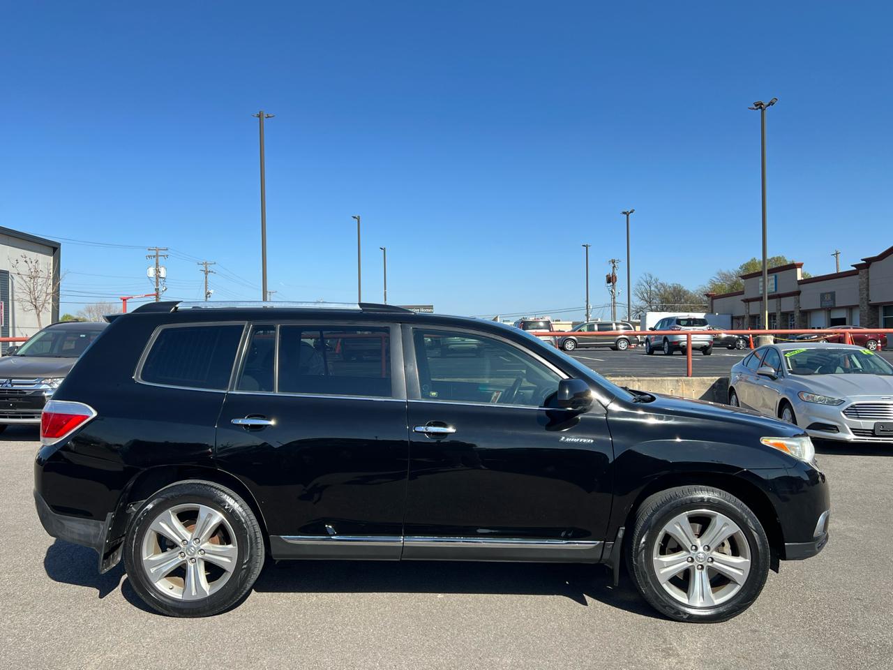 Toyota Highlander Limited 2WD 2012