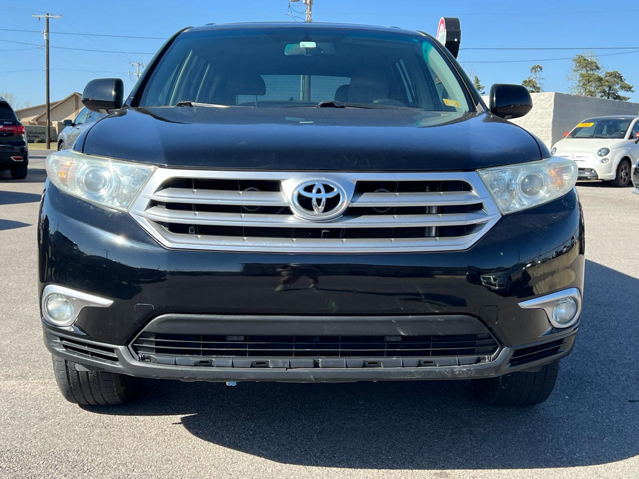 Toyota Highlander Limited 2WD 2012