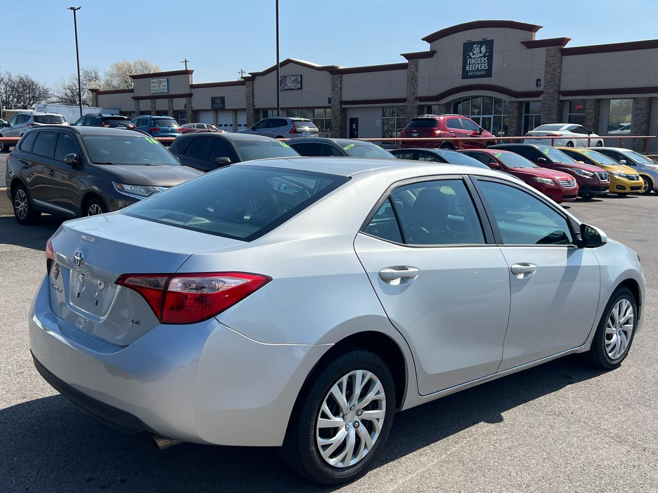 Toyota Corolla L CVT 2019