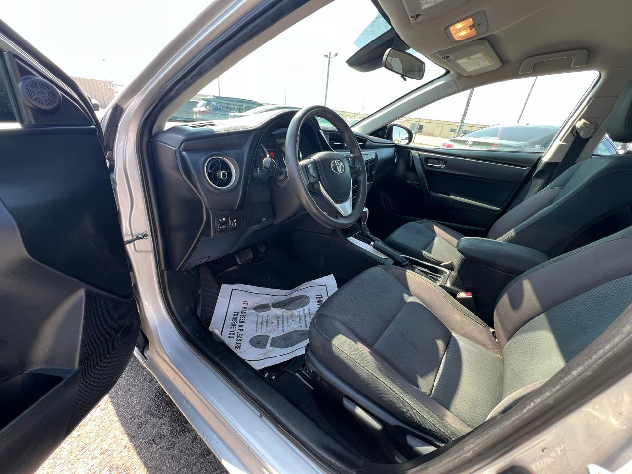 Toyota Corolla L CVT 2019