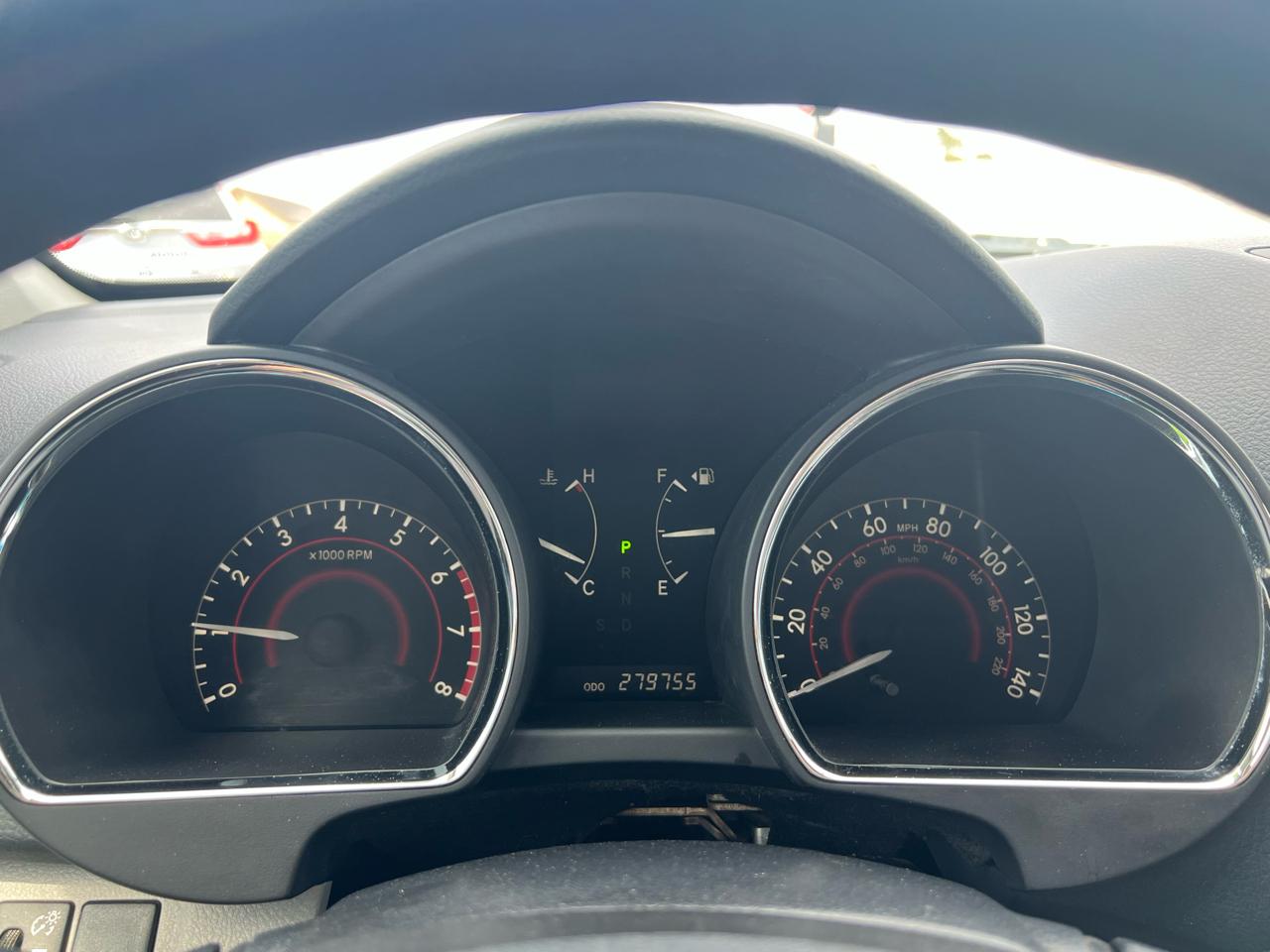 Toyota Highlander Base 2WD I4 2013