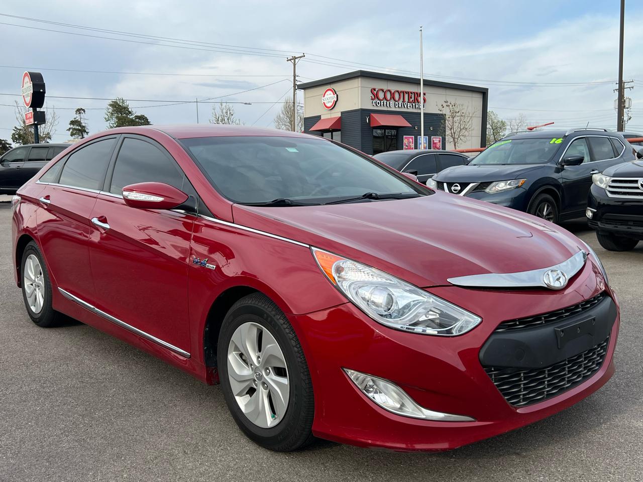Hyundai Sonata Hybrid Sedan 2013