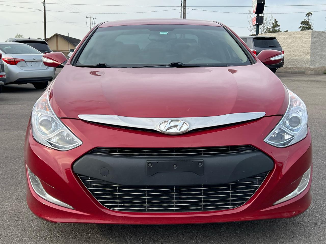 Hyundai Sonata Hybrid Sedan 2013