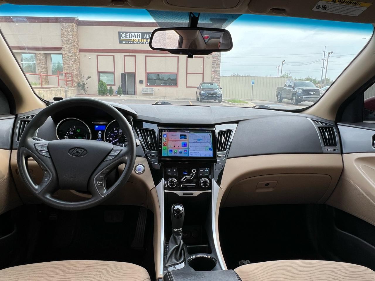 Hyundai Sonata Hybrid Sedan 2013