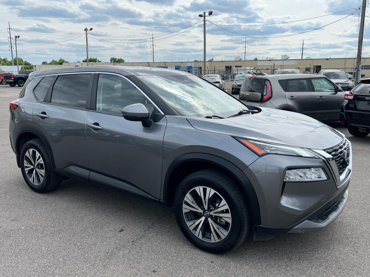 Nissan Rogue SV 2023