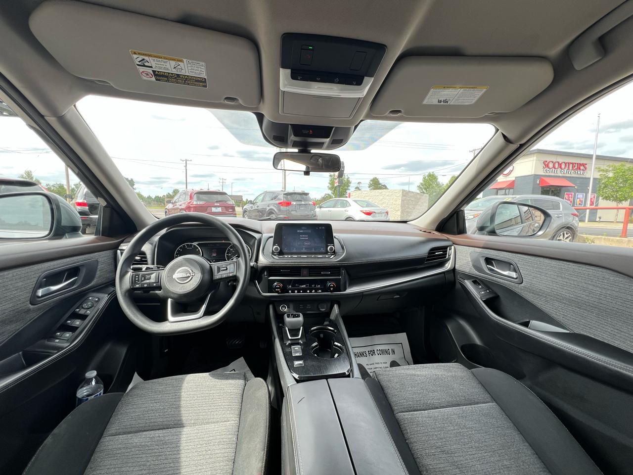 Nissan Rogue SV 2023