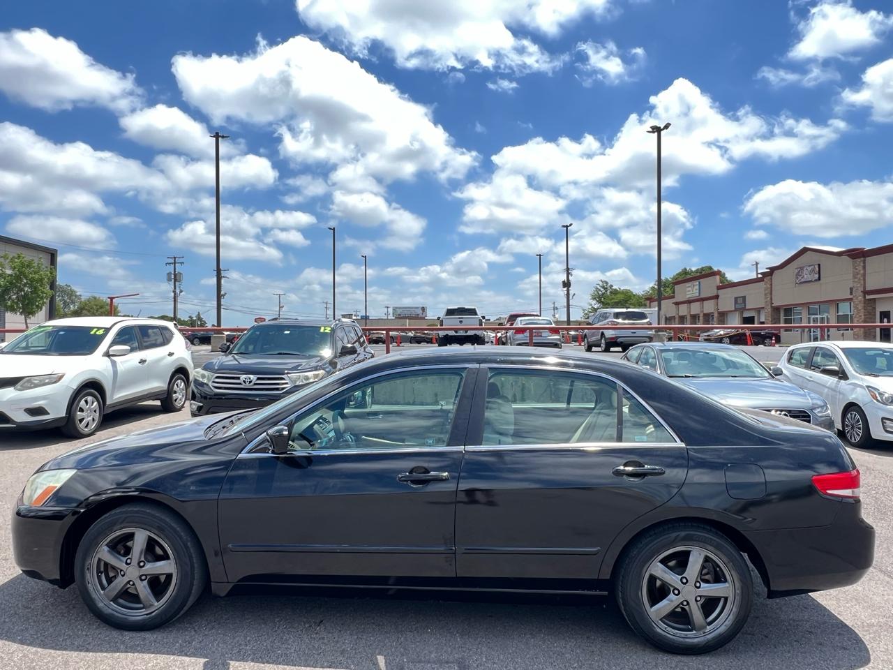 Honda Accord EX Sedan AT 2004