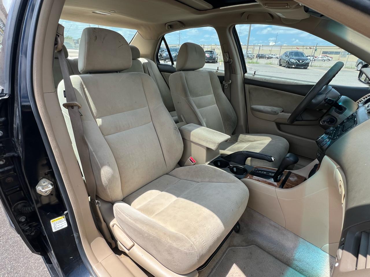 Honda Accord EX Sedan AT 2004