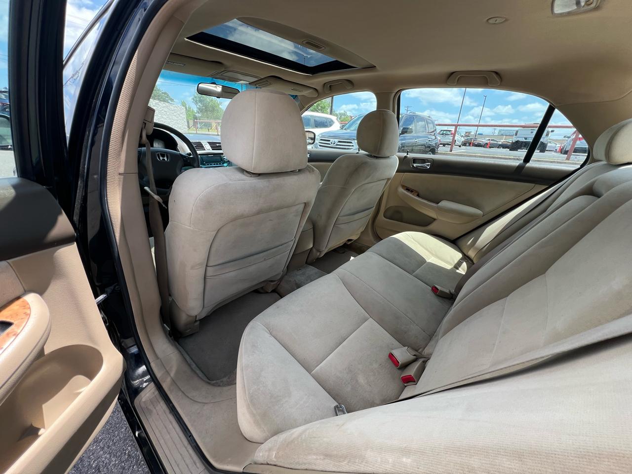 Honda Accord EX Sedan AT 2004