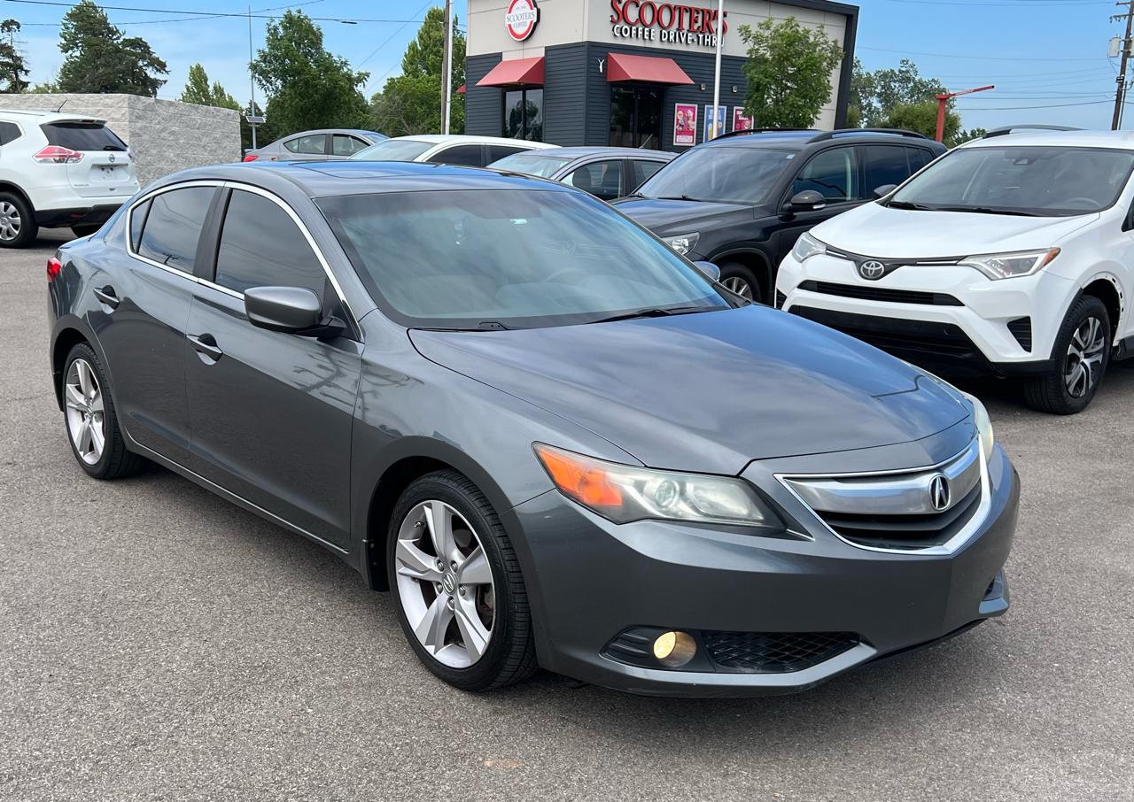 Acura ILX 5-Spd AT w/ Technology Package 2014