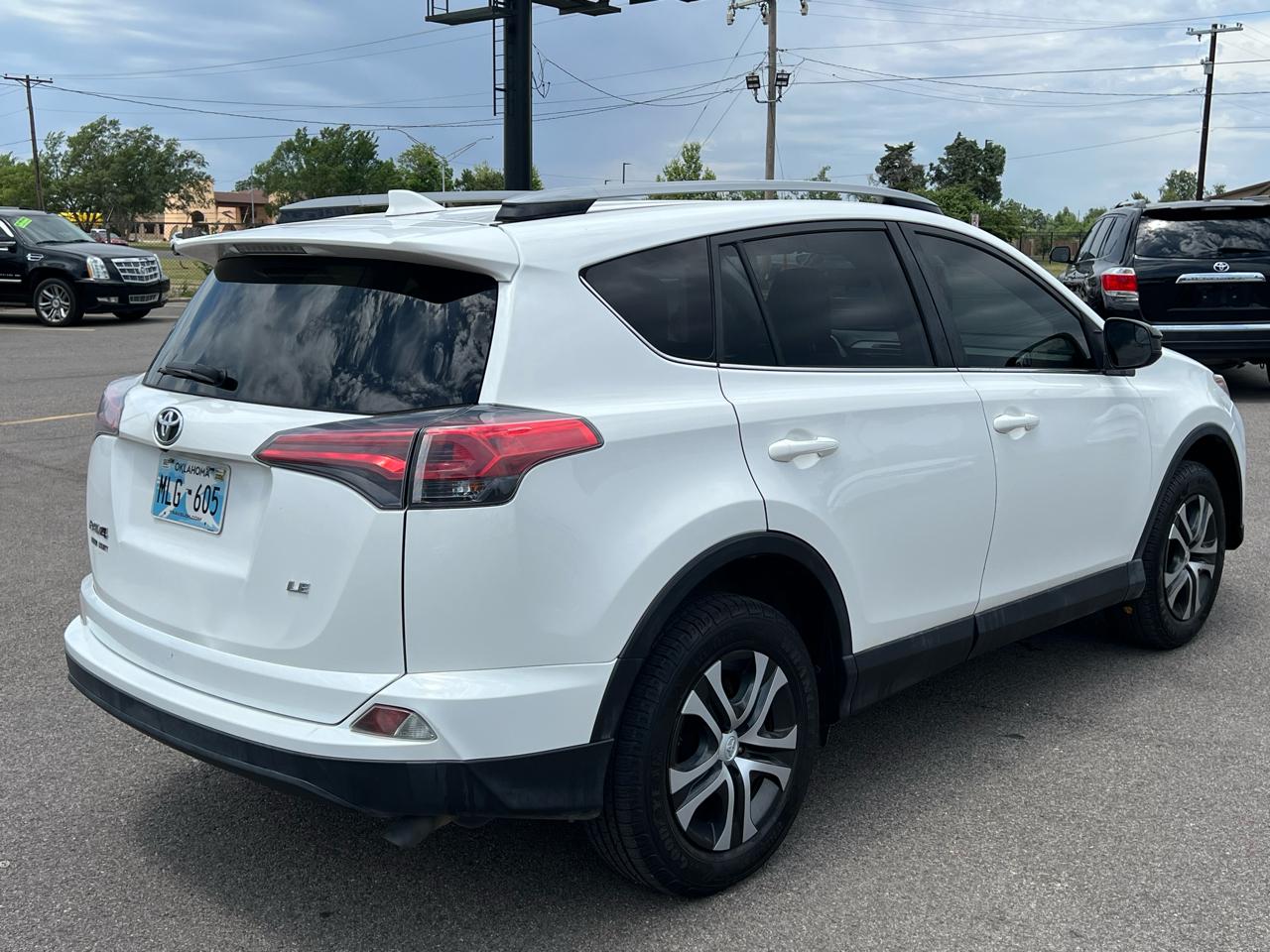 Toyota RAV4 LE 2017